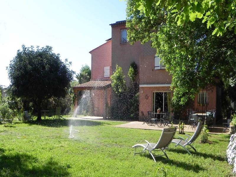 Le Clos Des Vignes Saint-Raphaël Dış mekan fotoğraf